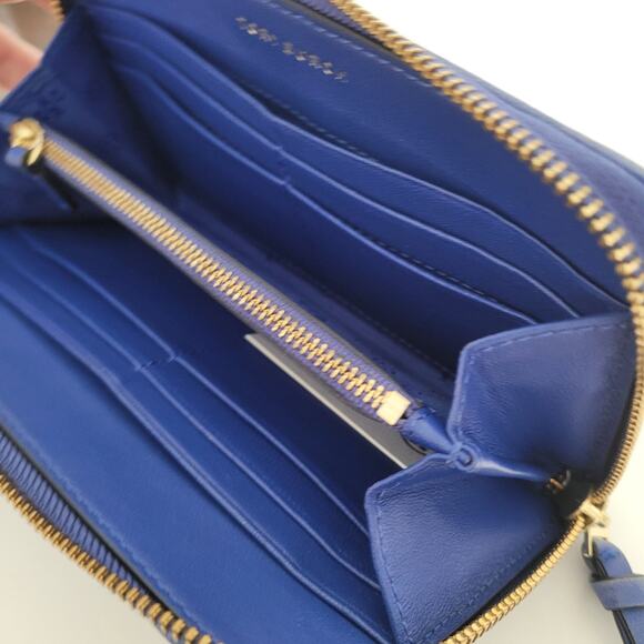 Tory Burch Solid Blue Quilted Leather Zip Around Large Wallet Long Clutch Logo - Picture 5 of 9